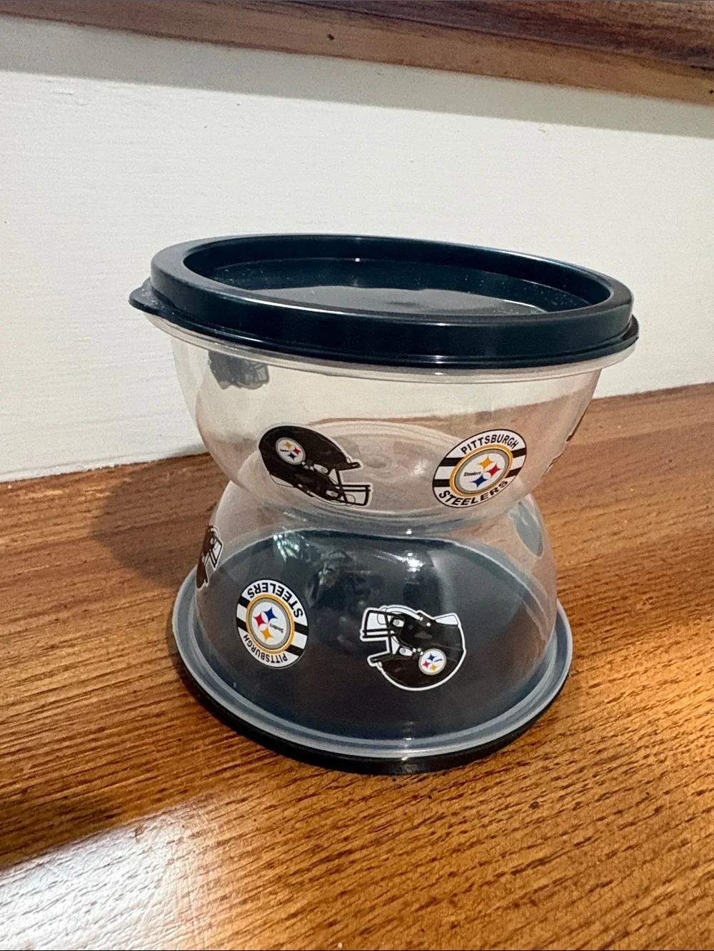 2 Pittsburgh Steelers Clear Small Snack Bowls with Black Lids